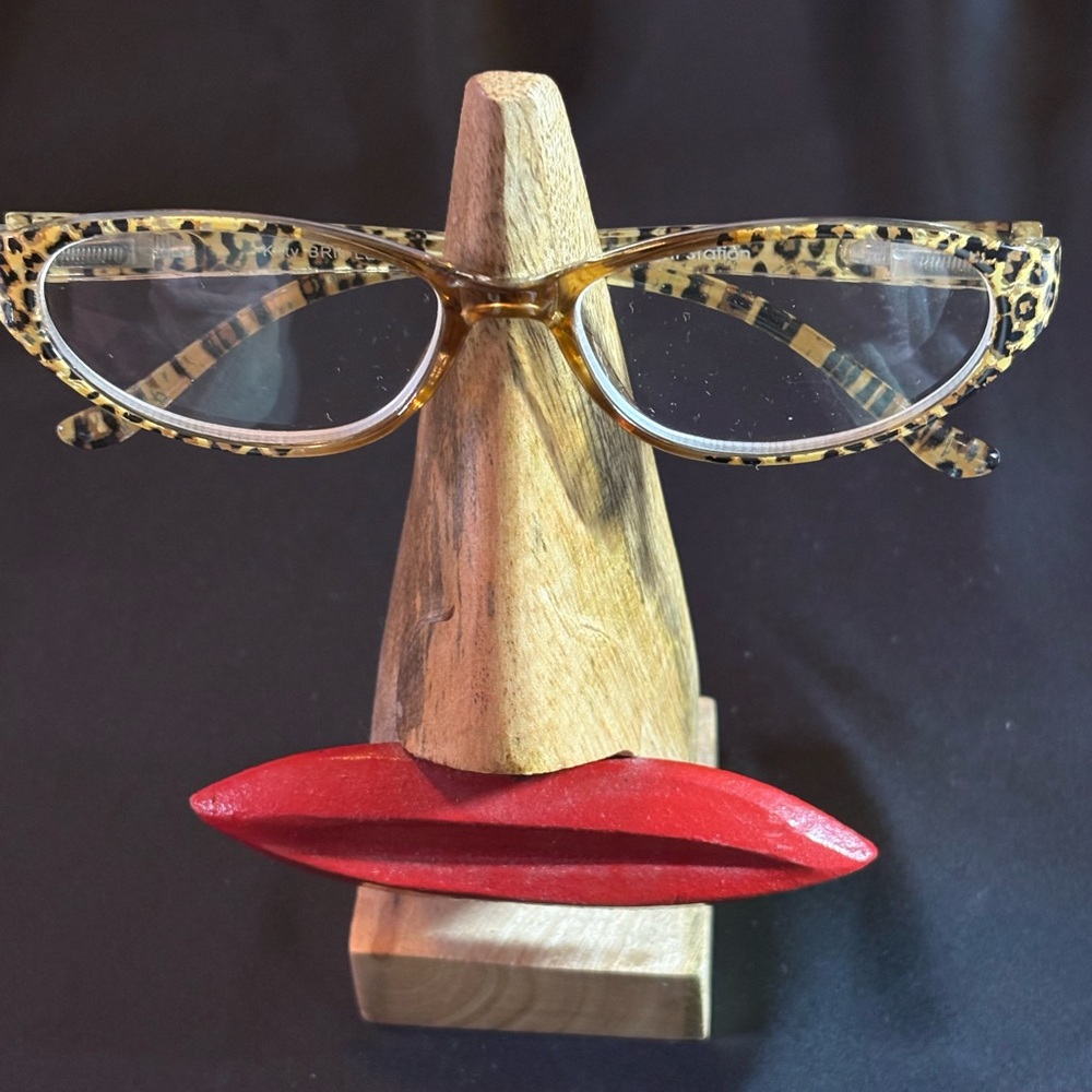Sight Station - Leopard Print Reading Glasses +1.50 Strength w/ Case - Picture 3 of 3